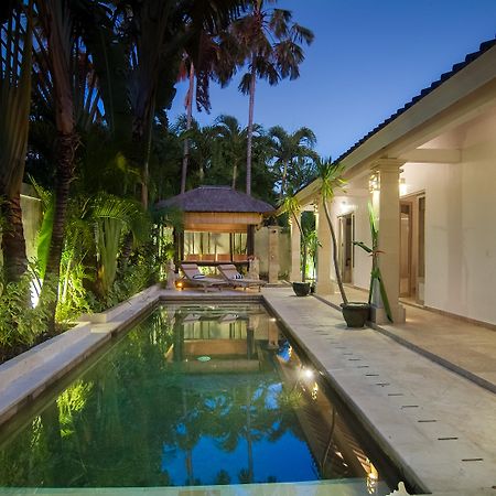 Bali Holiday Villas - La Playa Seminyak  Luaran gambar